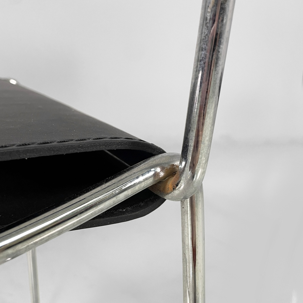 Sedie in pelle e acciaio, 1980 ca.