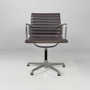 Sedia da ufficio EA108 di Charles e Ray Eames per ICF, 1970 ca.
