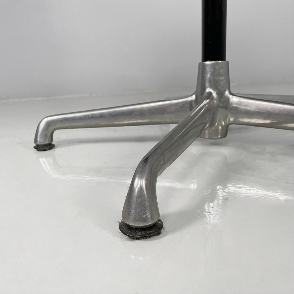 Sedie da ufficio EA108 di Charles e Ray Eames per ICF, 1970 ca.