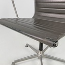 Sedia da ufficio EA108 di Charles e Ray Eames per ICF, 1970 ca.