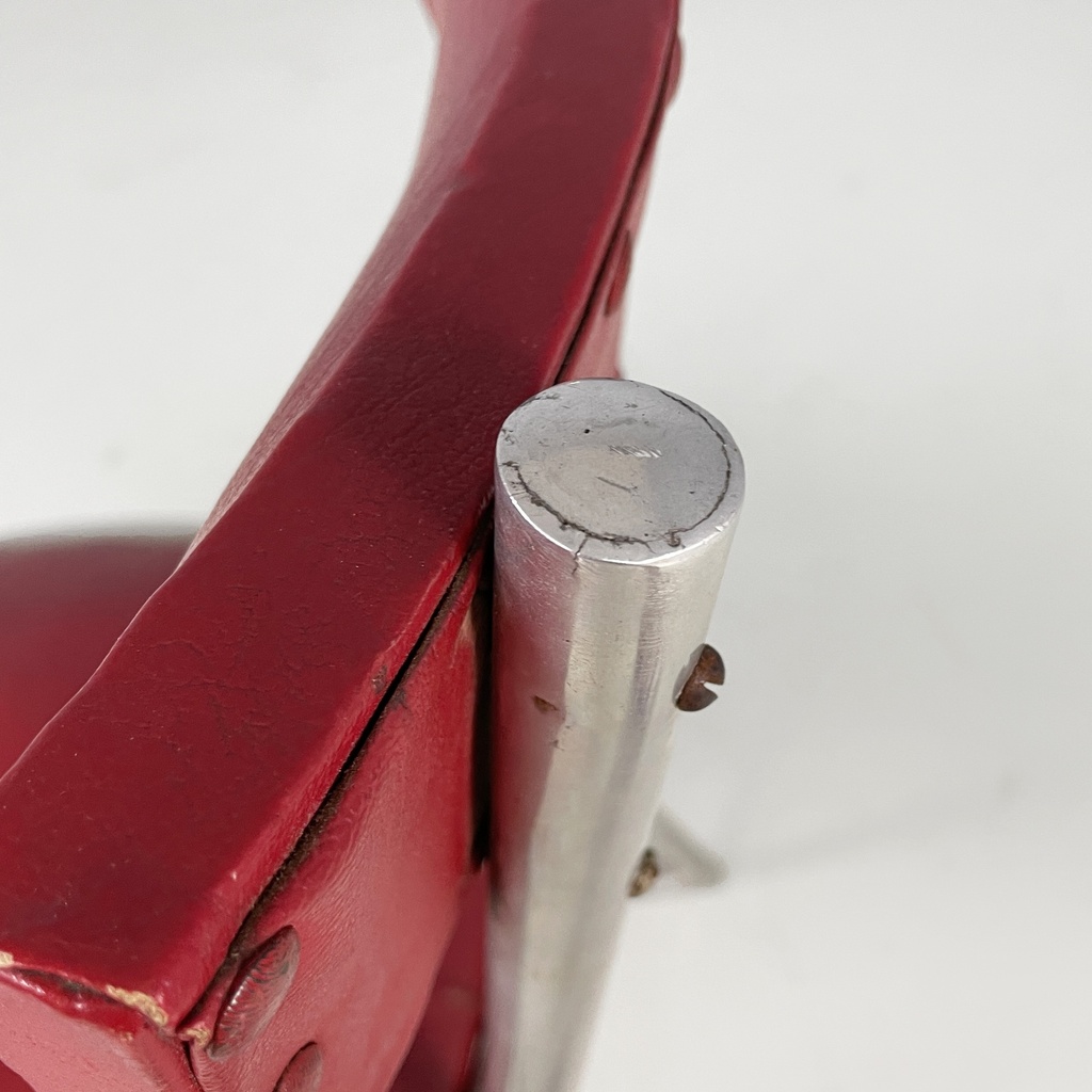 Sedie in sky rossa e metallo, 1930 ca.