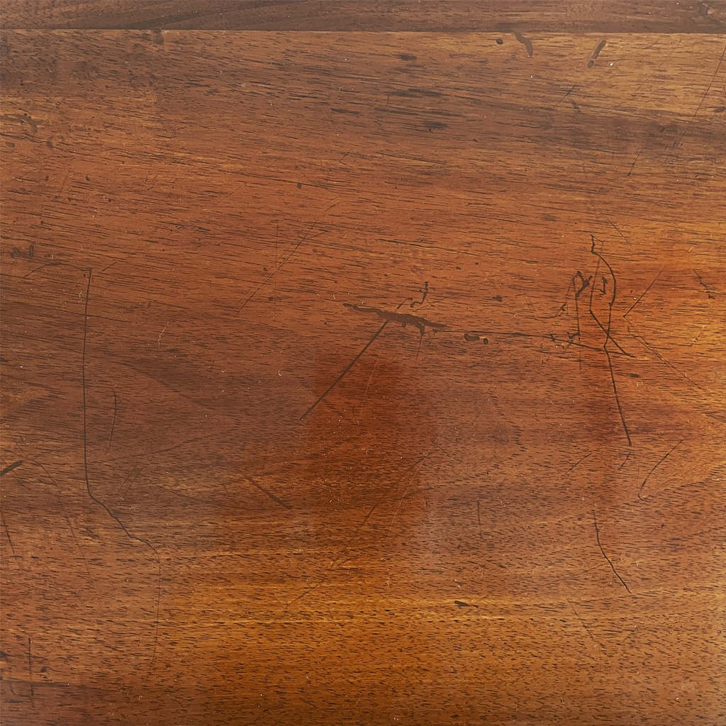 Scrivania in legno con cassetto, 1750 ca.