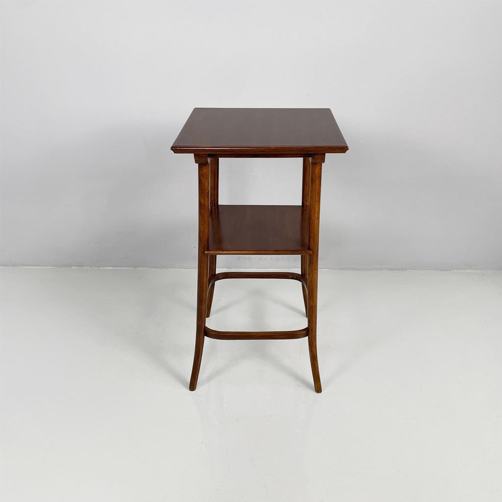 Piedistallo in legno, 1920 ca.