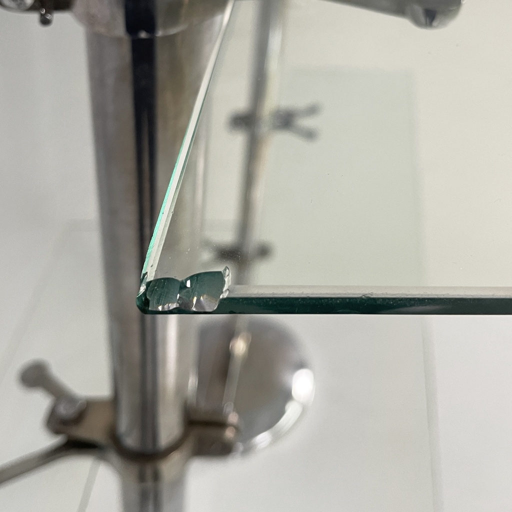 Libreria in metallo e vetro, 1980 ca.