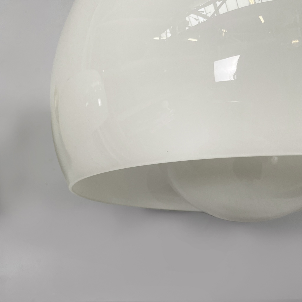 Applique Omega di Vico Magistretti per Artemide, 1970 ca.