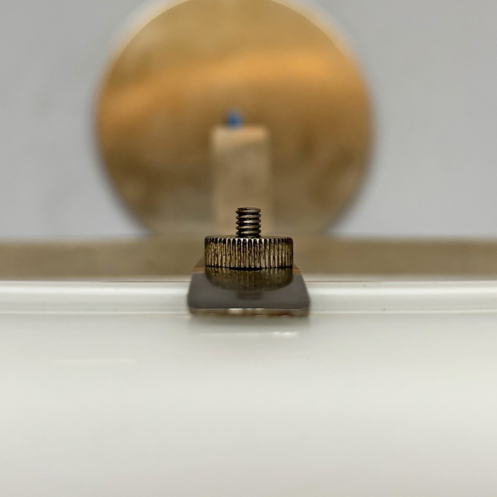 Applique Omega di Vico Magistretti per Artemide, 1970 ca.