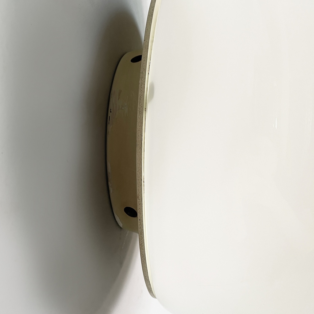 Plafoniera Omega di Vico Magistretti per Artemide, 1970 ca.  