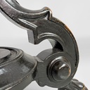 Sgabello in legno e pelle marrone, 1930 ca.