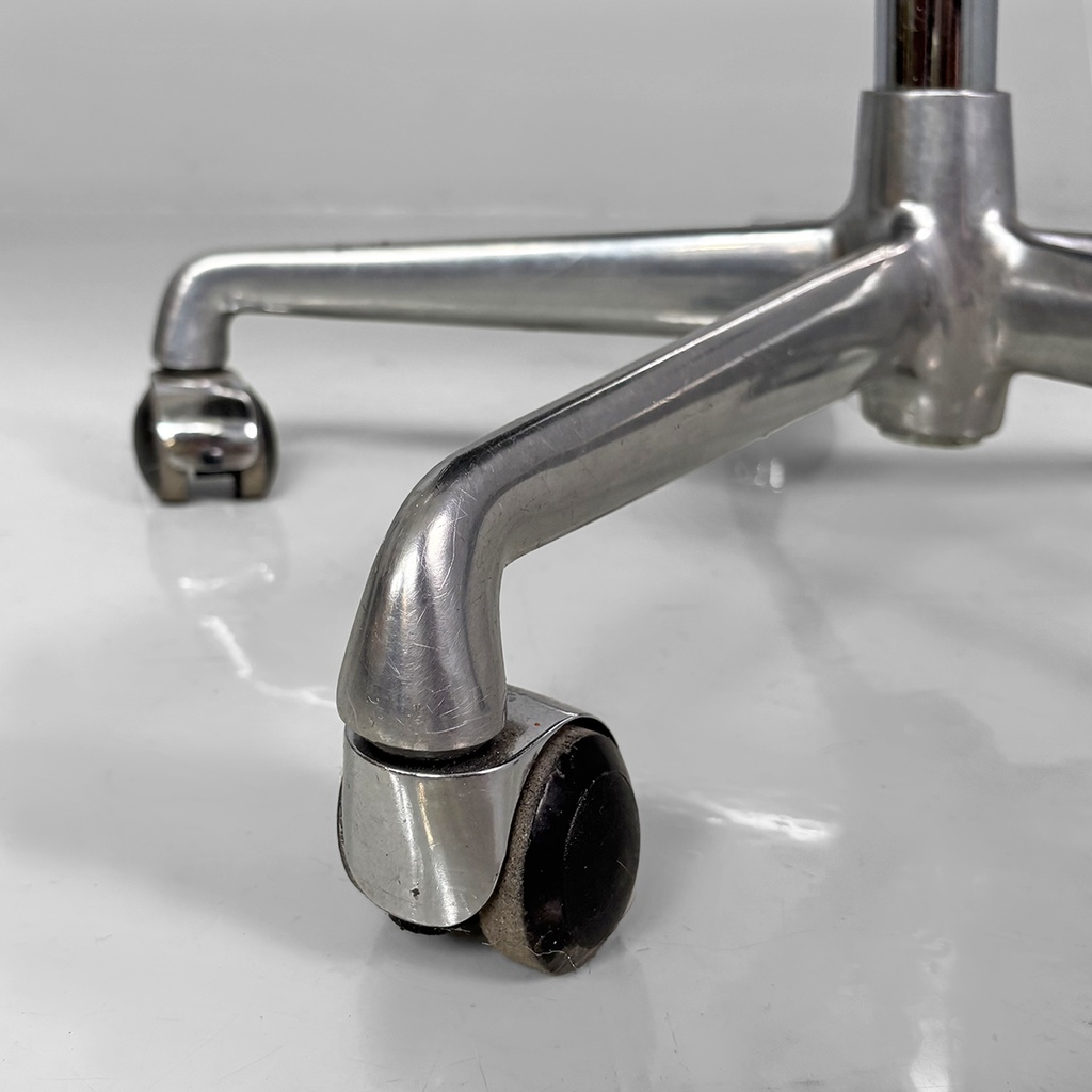 Sedie da ufficio EA108 di Charles e Ray Eames per ICF, 1970 ca.