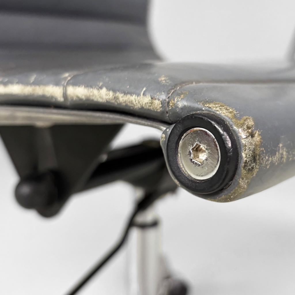 Sedie da ufficio EA108 di Charles e Ray Eames per ICF, 1970 ca.