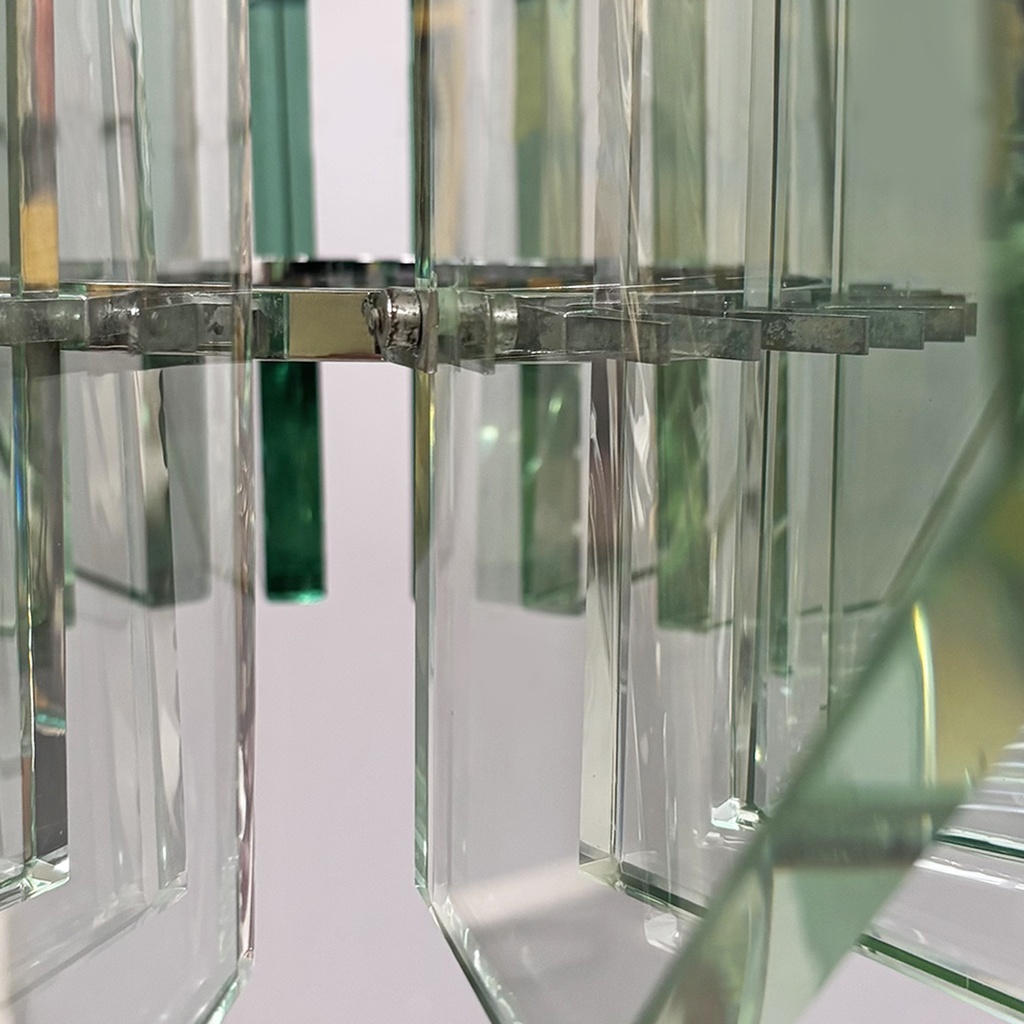 Lampadario in metallo e vetro di Max Ingrand per Fontana Arte, 1960 ca.