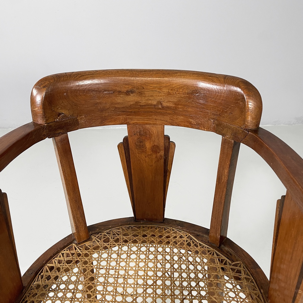 Sedia a pozzetto in legno e paglia, 1930 ca.