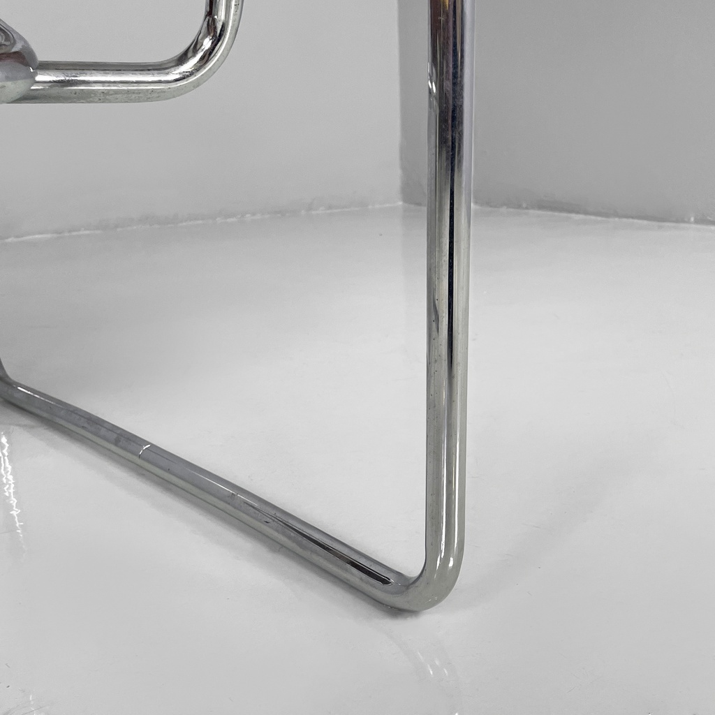 Poltrone Wassily di Marcel Breuer per Gavina, 1960 ca.