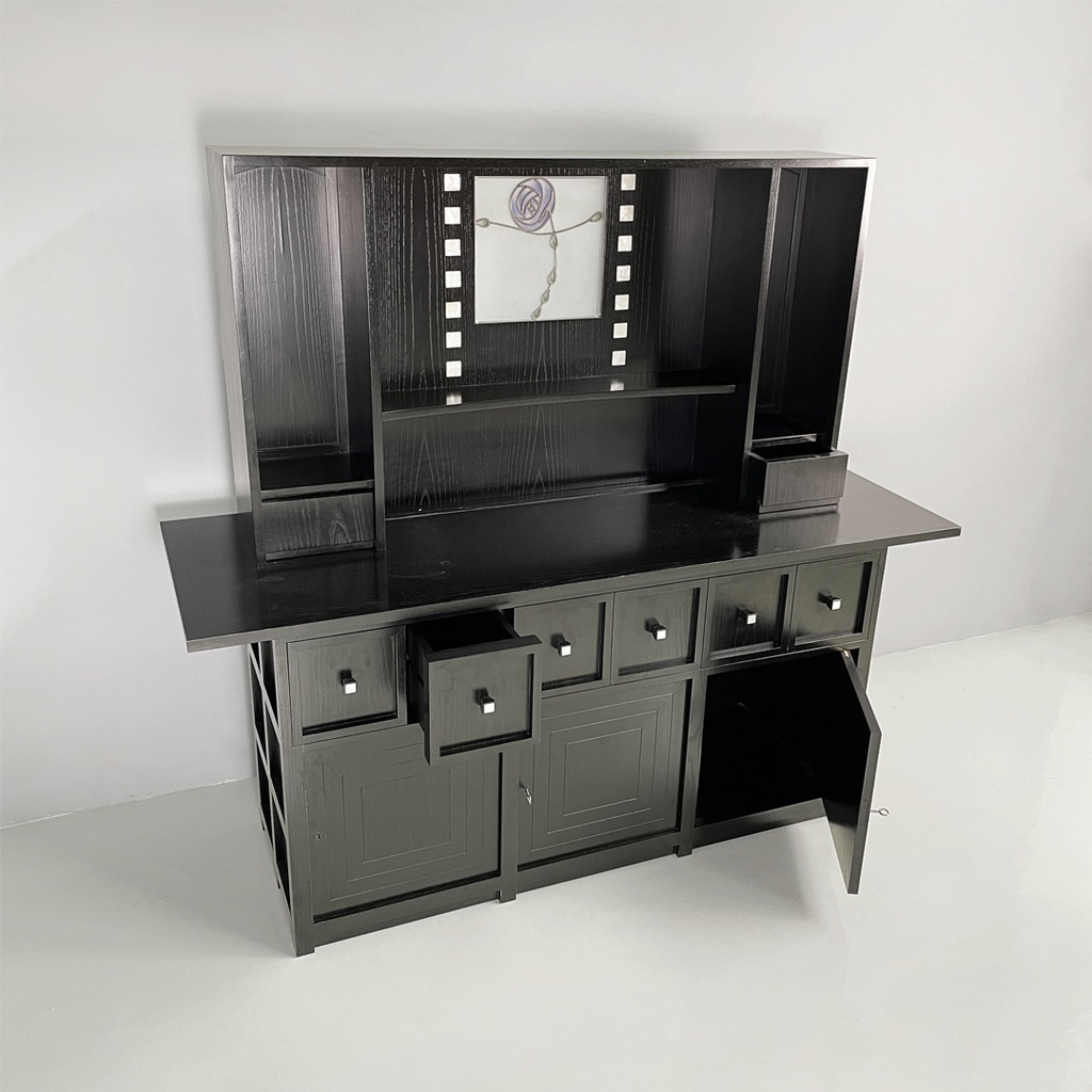 Credenza di Charles Rennie Mackintosh per Cassina, 1980 ca.