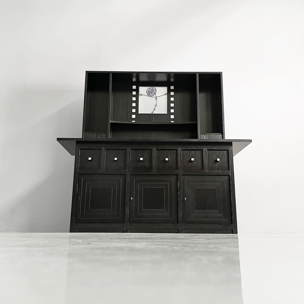 Credenza di Charles Rennie Mackintosh per Cassina, 1980 ca.