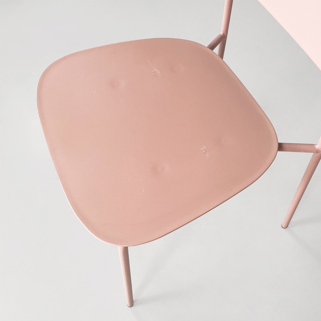 Sedie rosa chiaro di Tomasucci, 2000 ca.