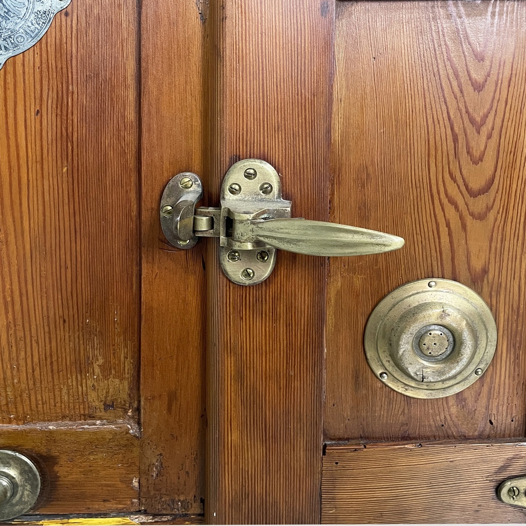 Ghiacciaia Non Plus Ultra Ingnol, 1900 ca.