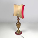 Lampada da tavolo con paralume in tessuto rosso, 1950 ca.