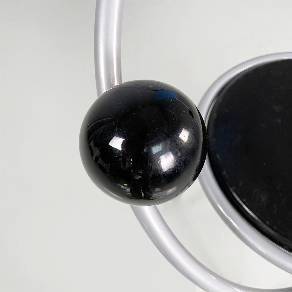 Sedia First di Michele de Lucchi per Memphis, 1983