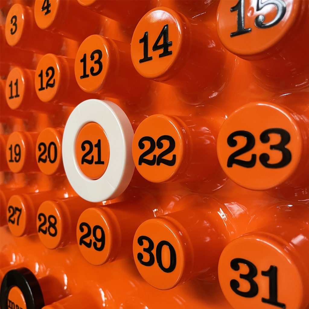 Calendario infinito arancione da parete di Giorgio Della Beffa per Ring A Date, 2000 ca.