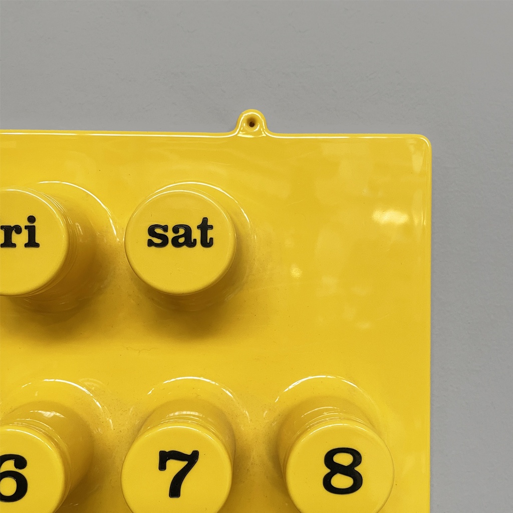 Calendario infinito giallo da parete di Giorgio Della Beffa per Ring A Date, 2000 ca. 