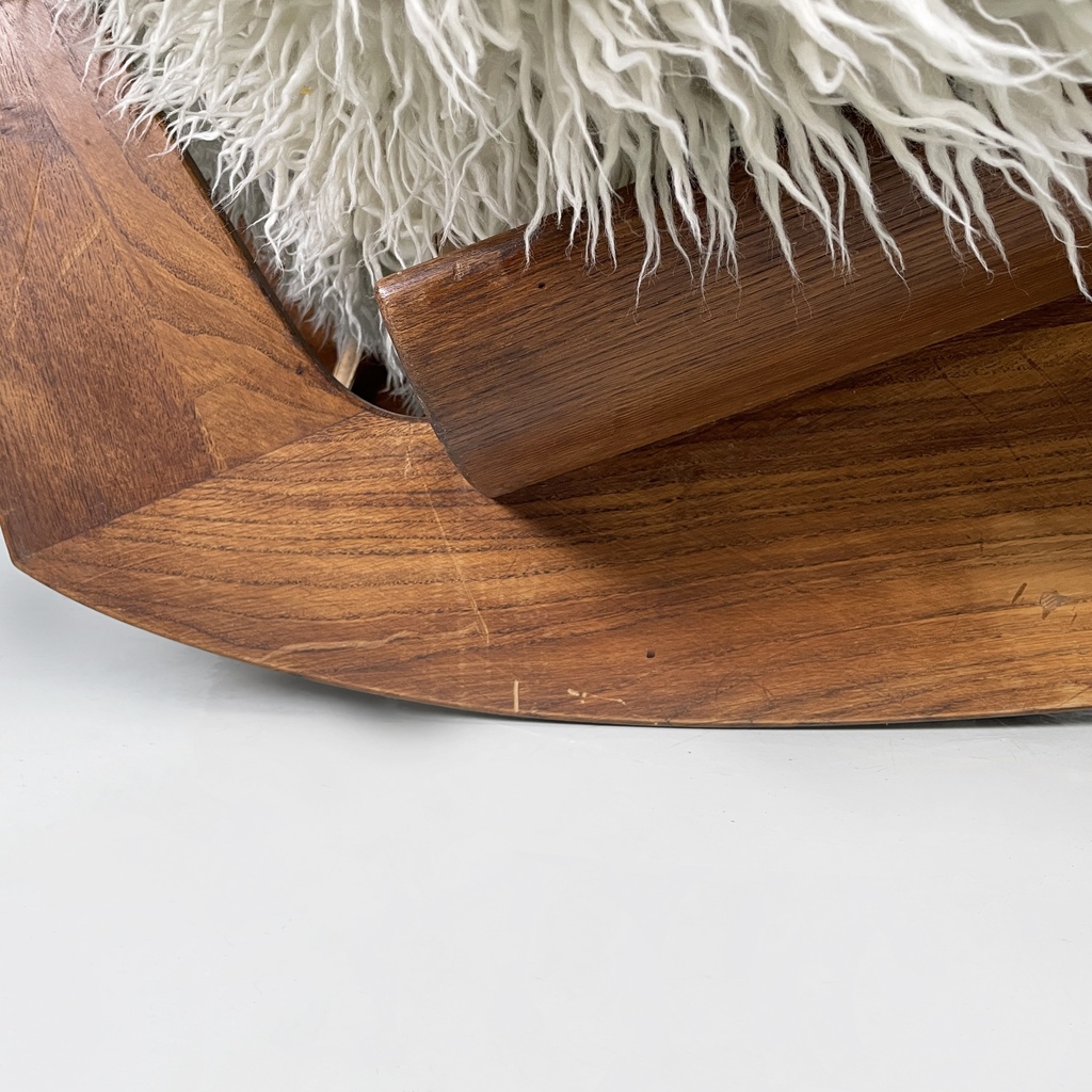 Poltrona Yeti di Marco Scheichenbauer per Elam, 1970 ca.