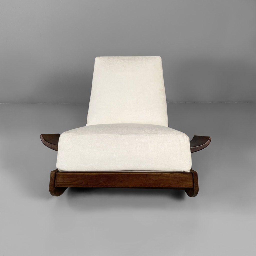 Poltrone in legno e tessuto bianco, 1970 ca.