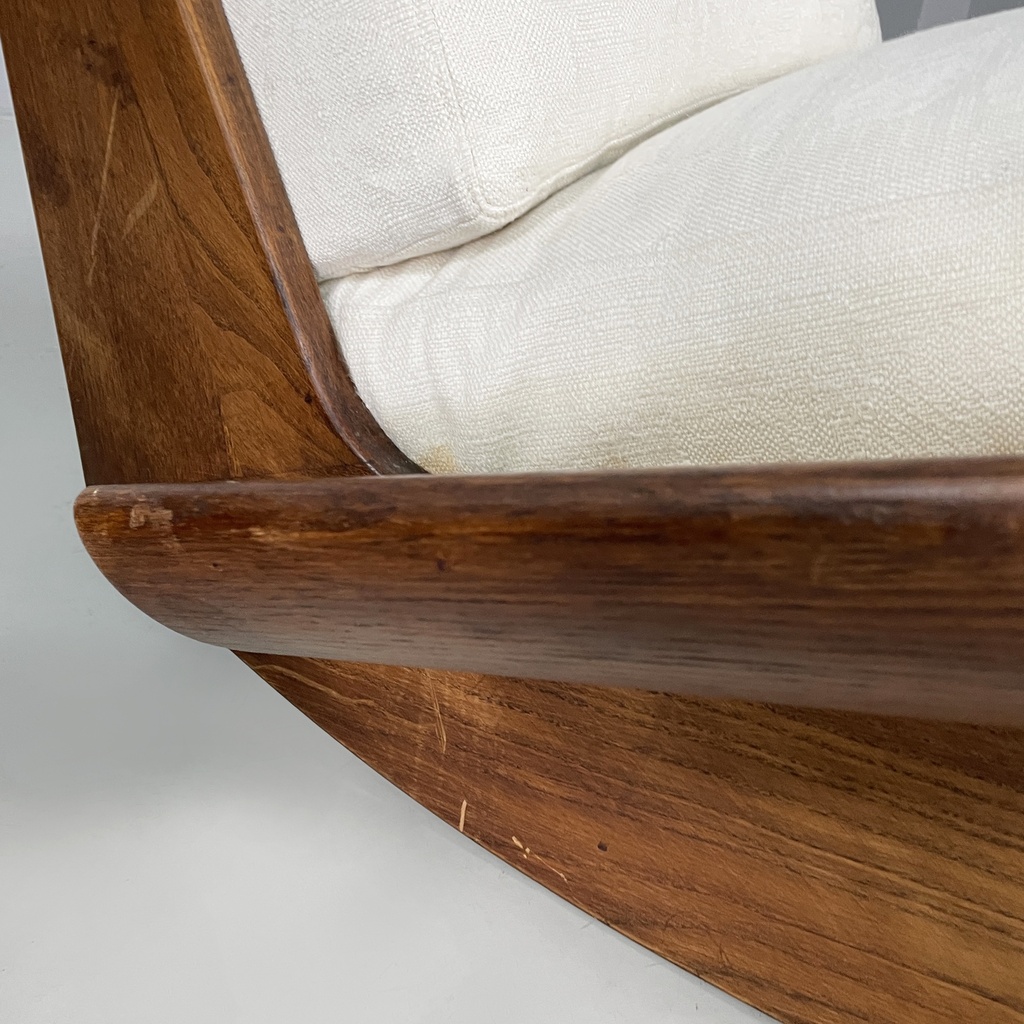 Poltrone in legno e tessuto bianco, 1970 ca.