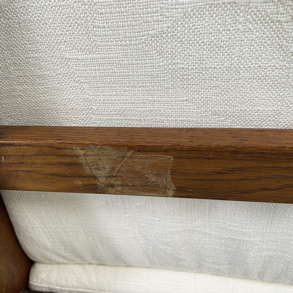 Poltrone in legno e tessuto bianco, 1970 ca.