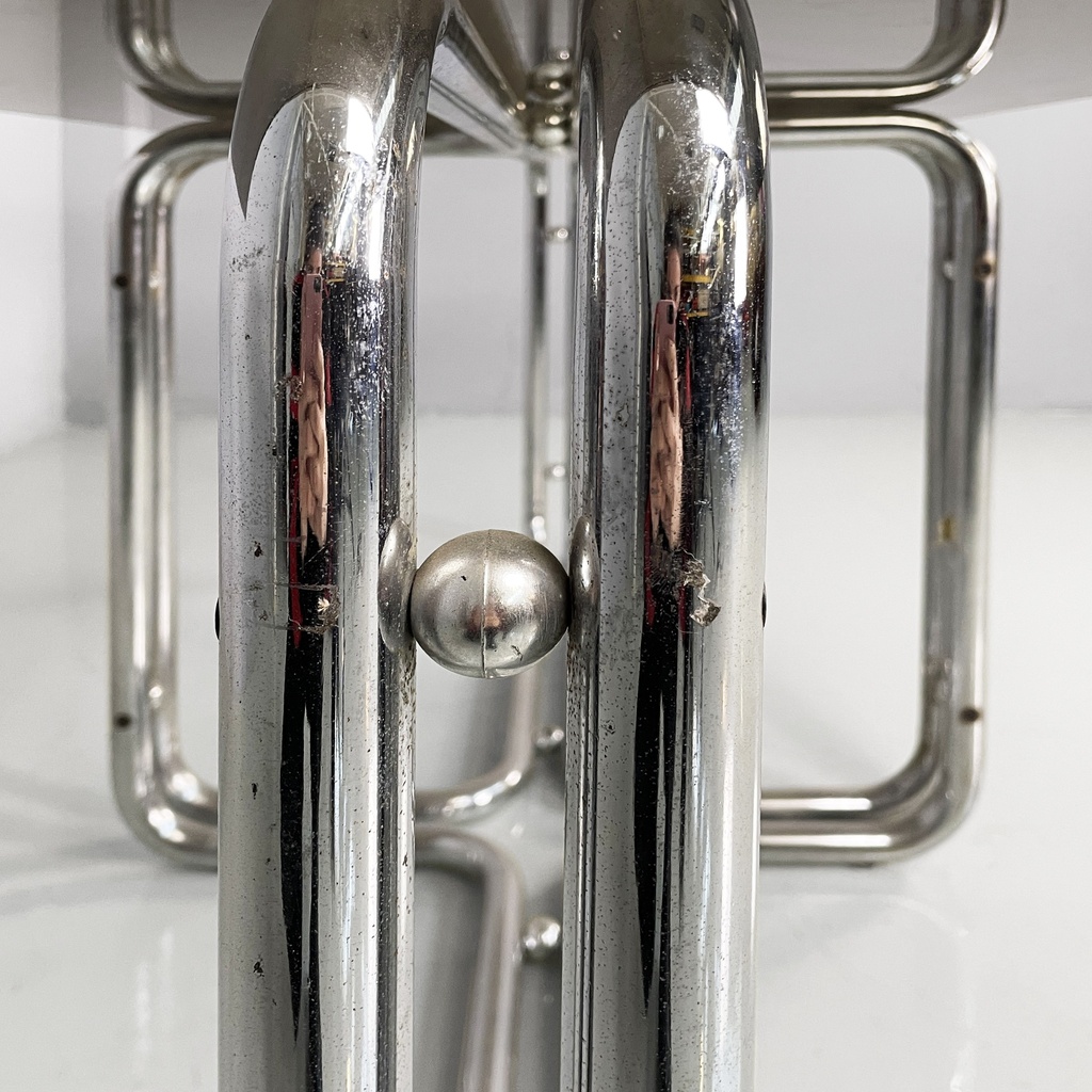 Tavolo da pranzo in vetro fumè e acciaio, 1970 ca.