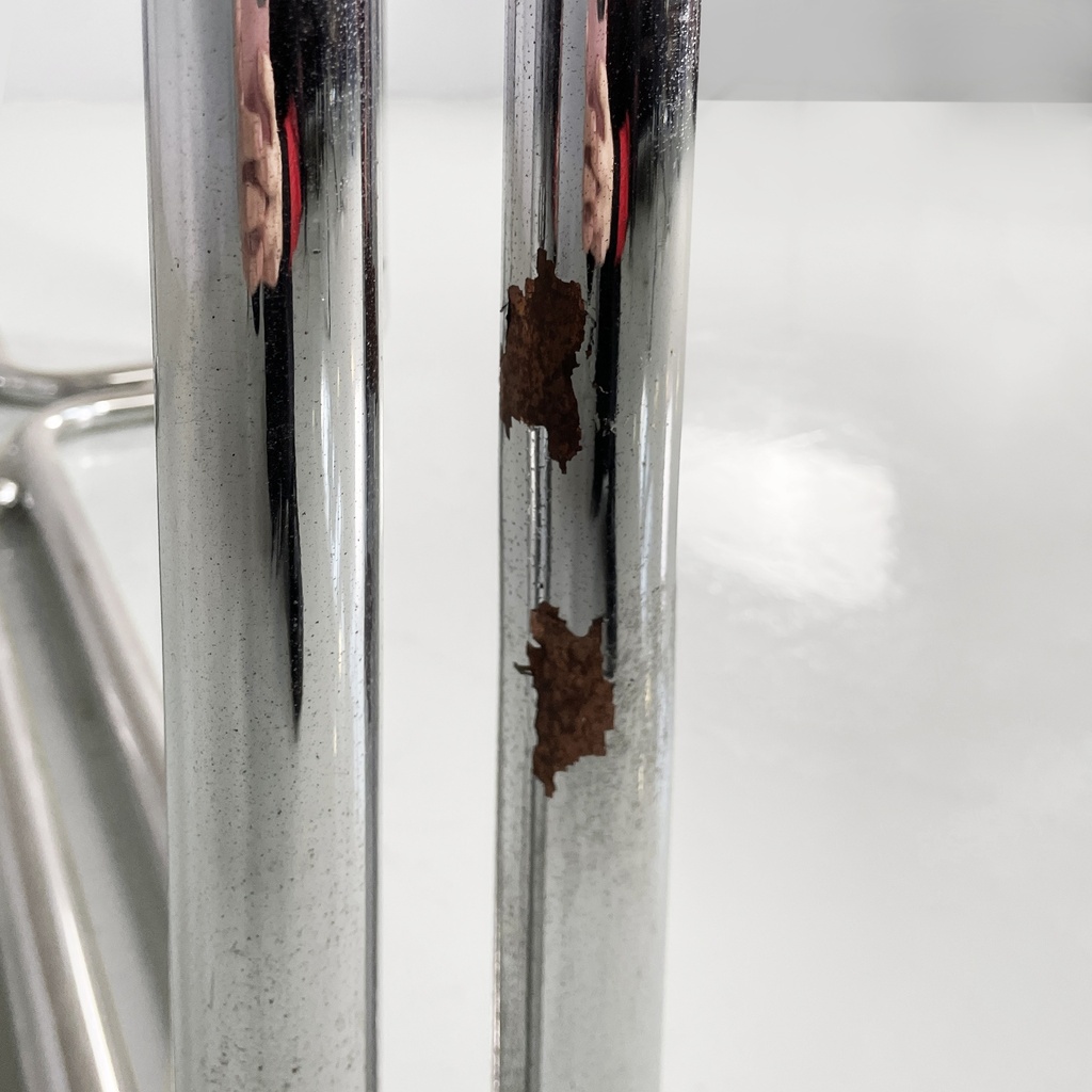 Tavolo da pranzo in vetro fumè e acciaio, 1970 ca.