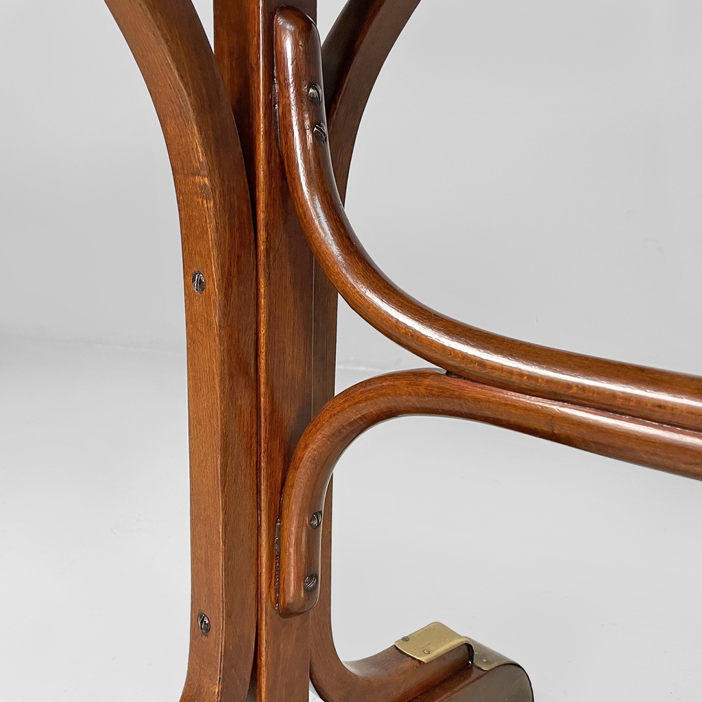 Tavoli da pranzo in legno e ottone, 1930 ca.