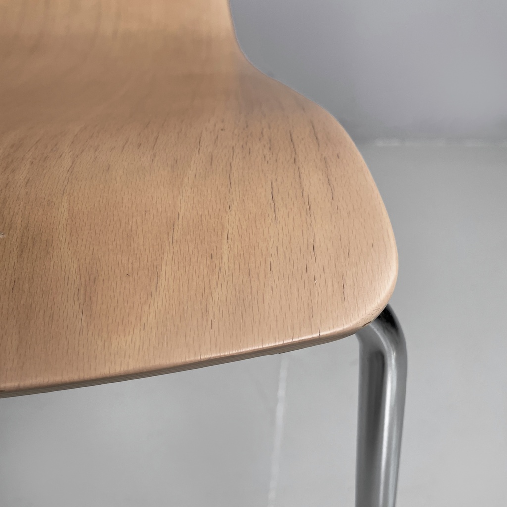 Sedia in legno chiaro e metallo, 1980 ca.