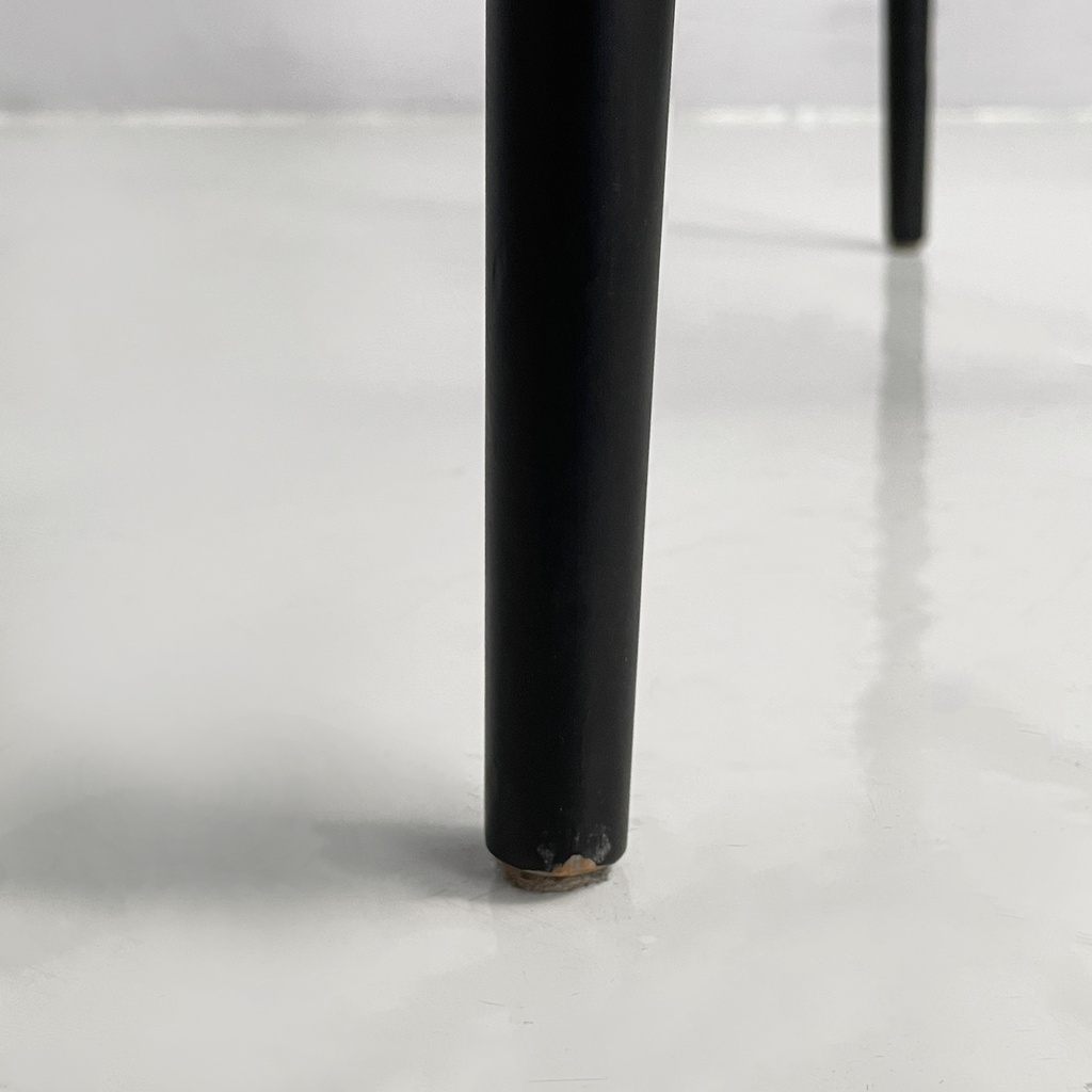 Sedie in legno nero e pelle marrone, 1980 ca.