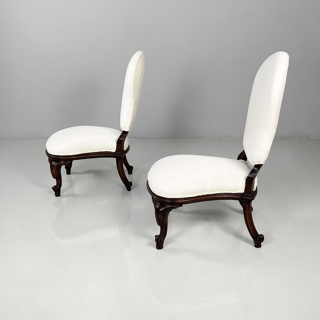 Poltrone in legno e tessuto bianco, 1930 ca.