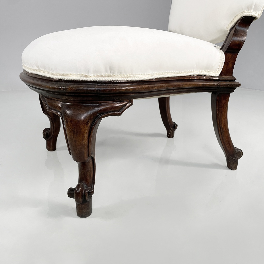 Poltrone in legno e tessuto bianco, 1930 ca.