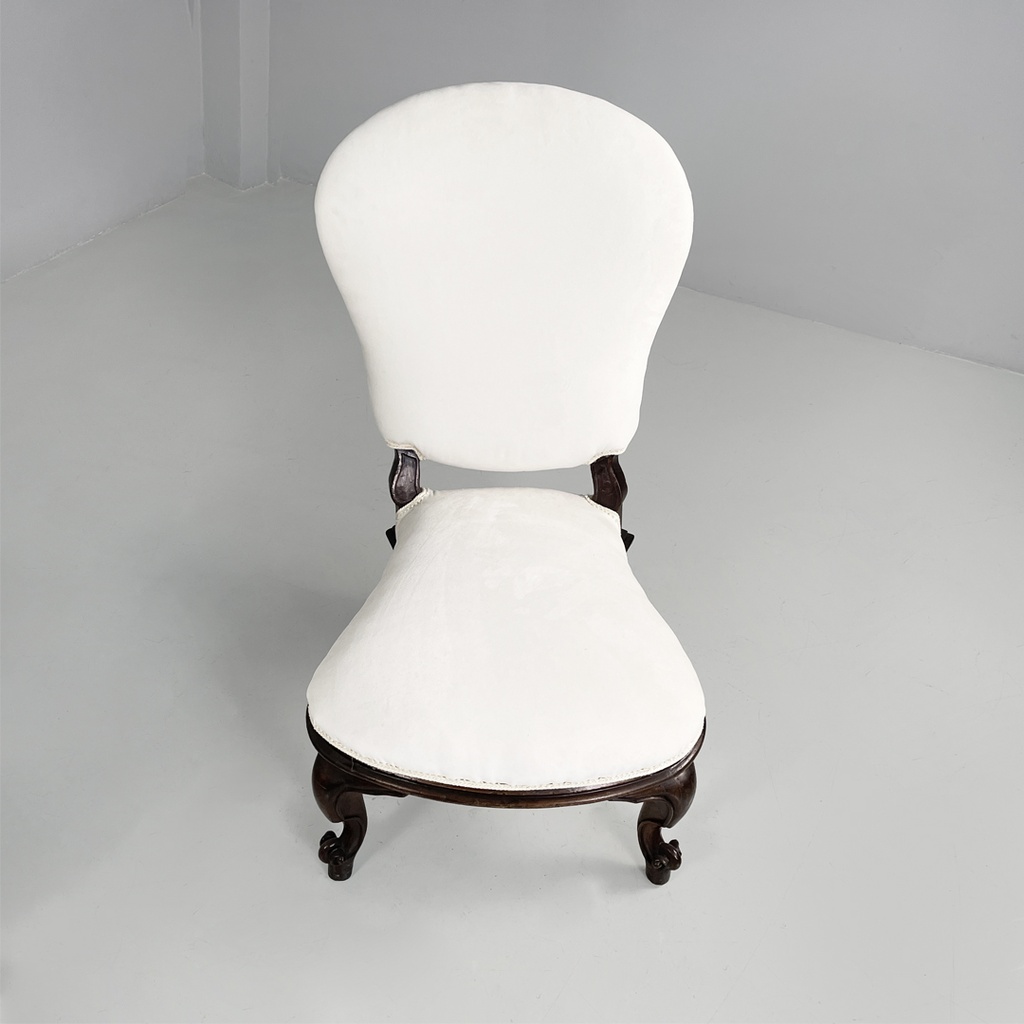 Poltrone in legno e tessuto bianco, 1930 ca.