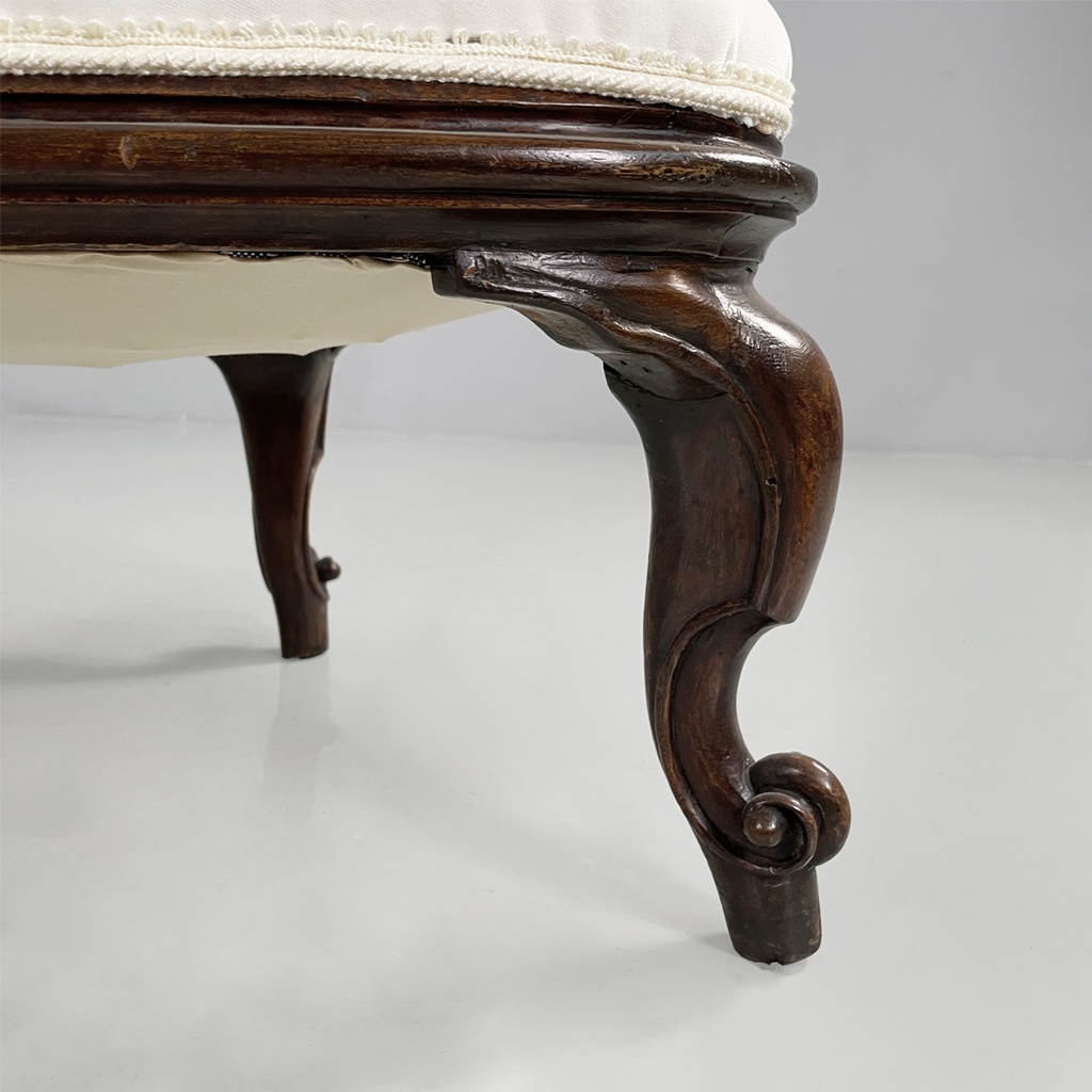 Poltrone in legno e tessuto bianco, 1930 ca.