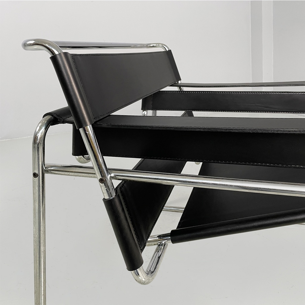 Poltrona Wassily di Marcel Breuer per Gavina, 1960 ca.