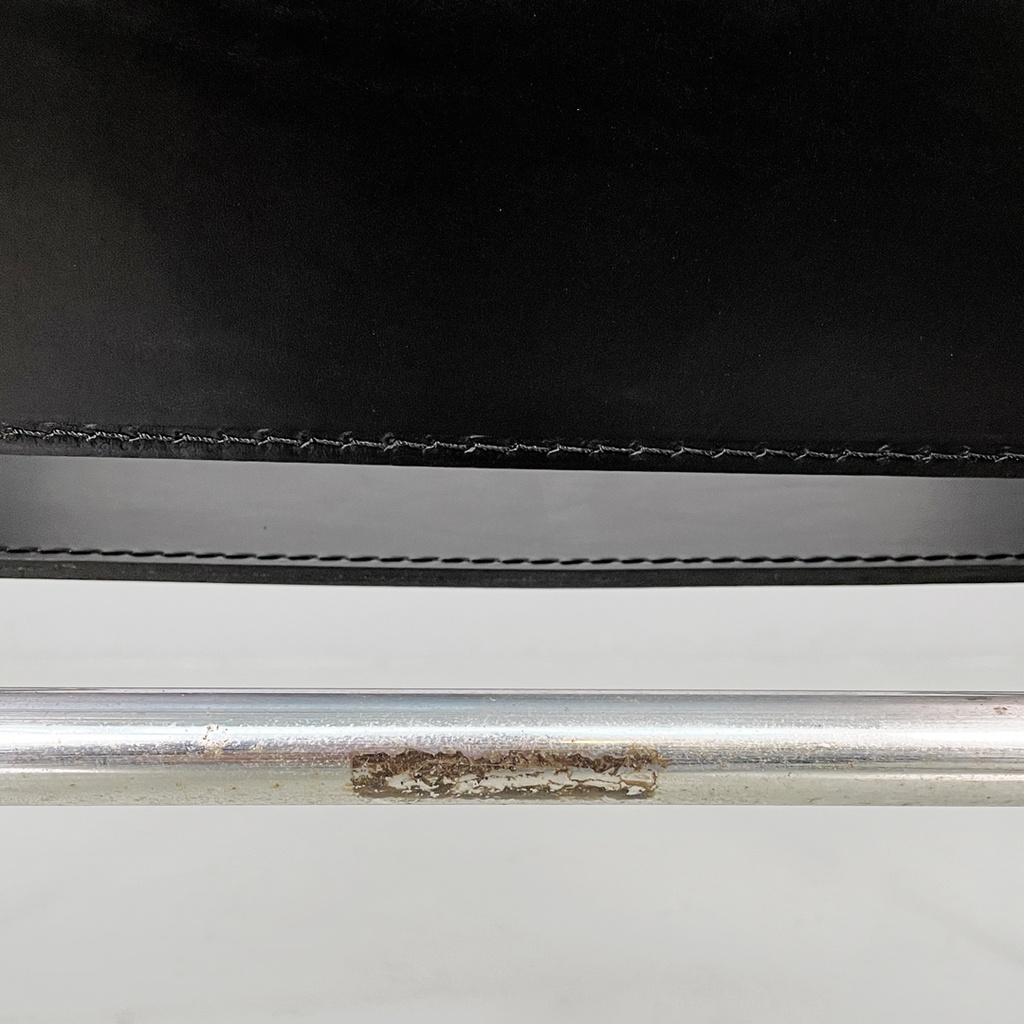 Poltrona Wassily di Marcel Breuer per Gavina, 1960 ca.