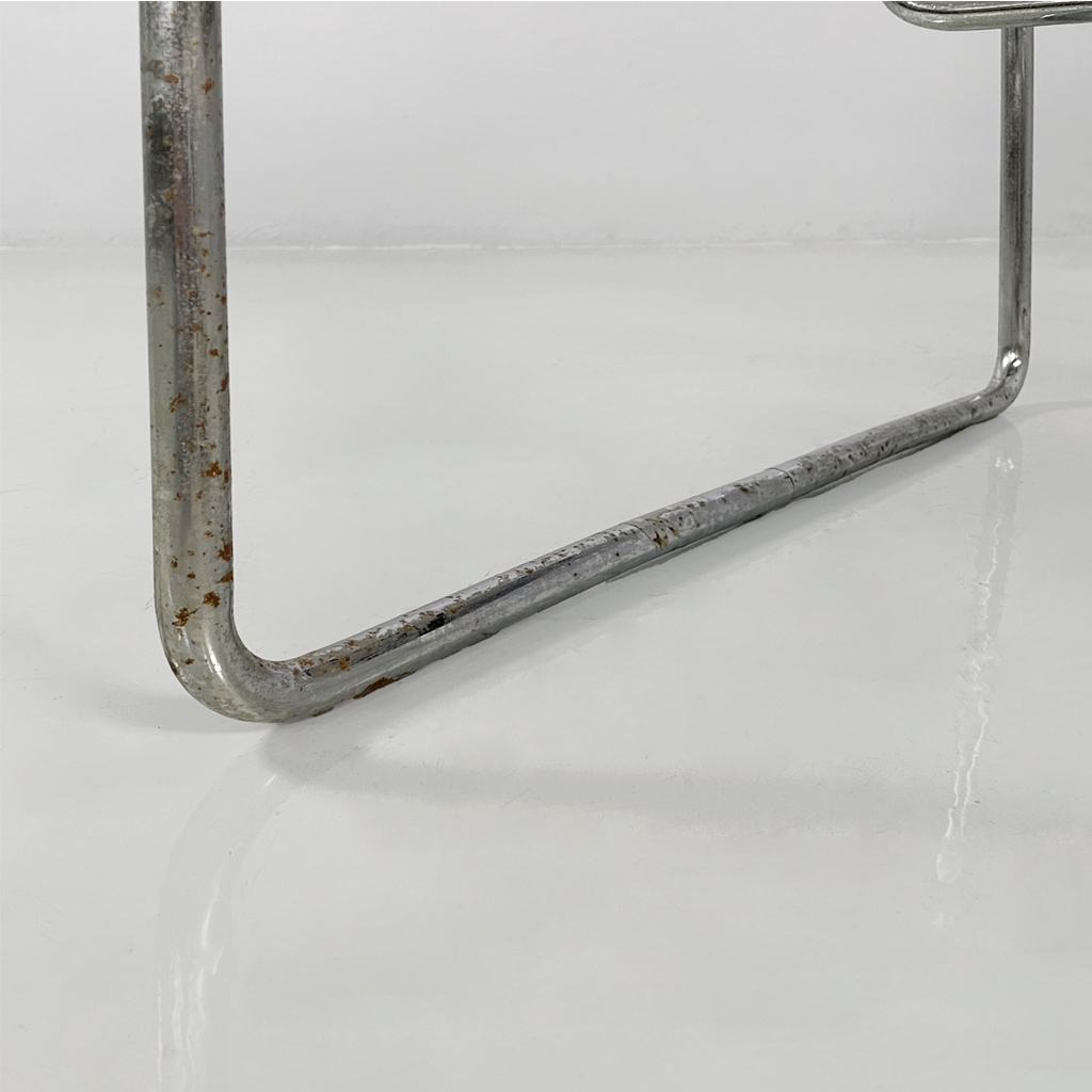 Poltrona Wassily di Marcel Breuer per Gavina, 1960 ca.