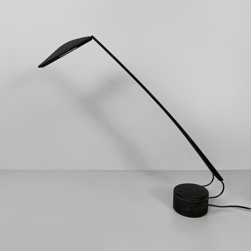 Lampada da tavolo Dove di Mario Barbaglia e Marco Colombo per Paf, 1980 ca.