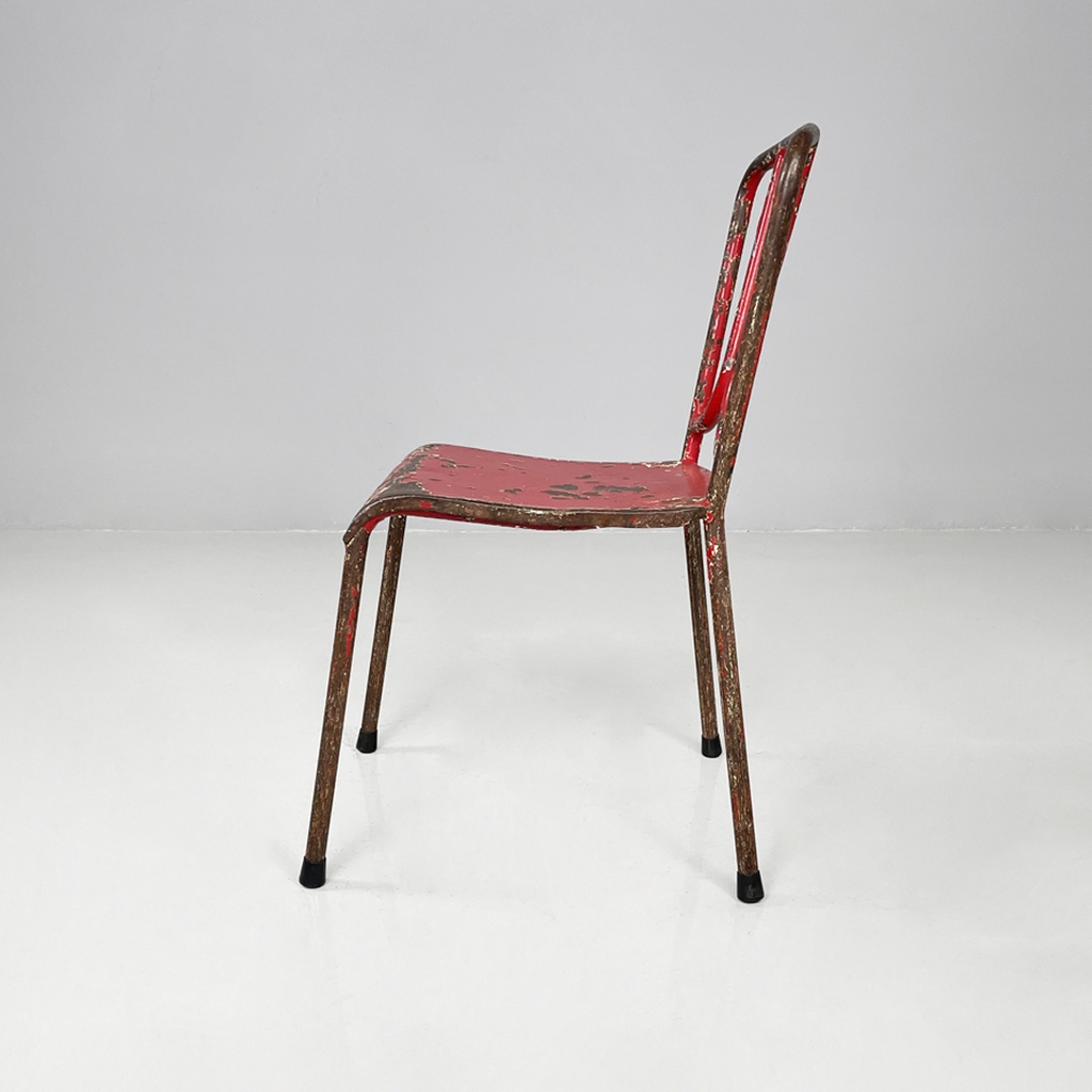 Sedie in metallo rosso, 1940 ca.