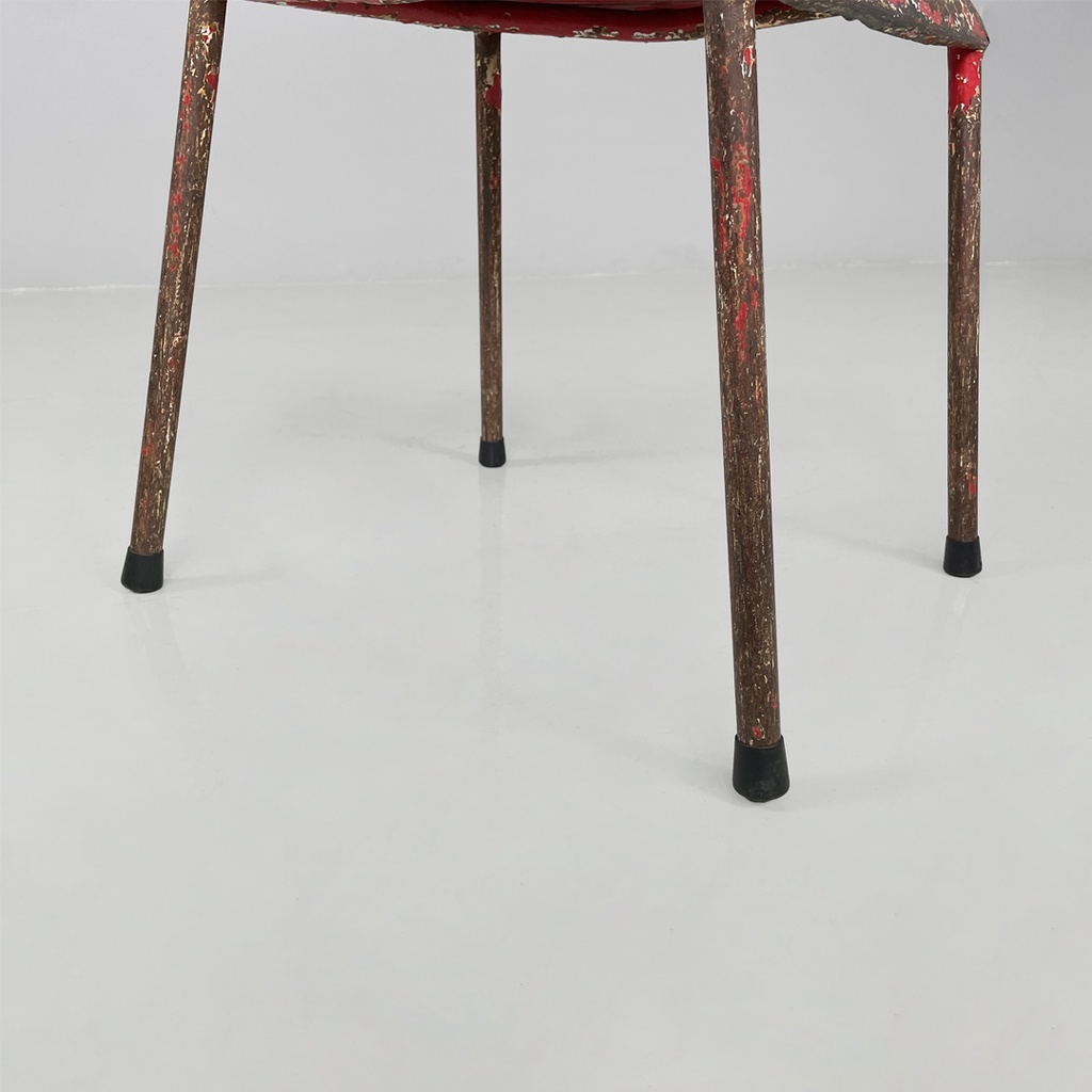 Sedie in metallo rosso, 1940 ca.