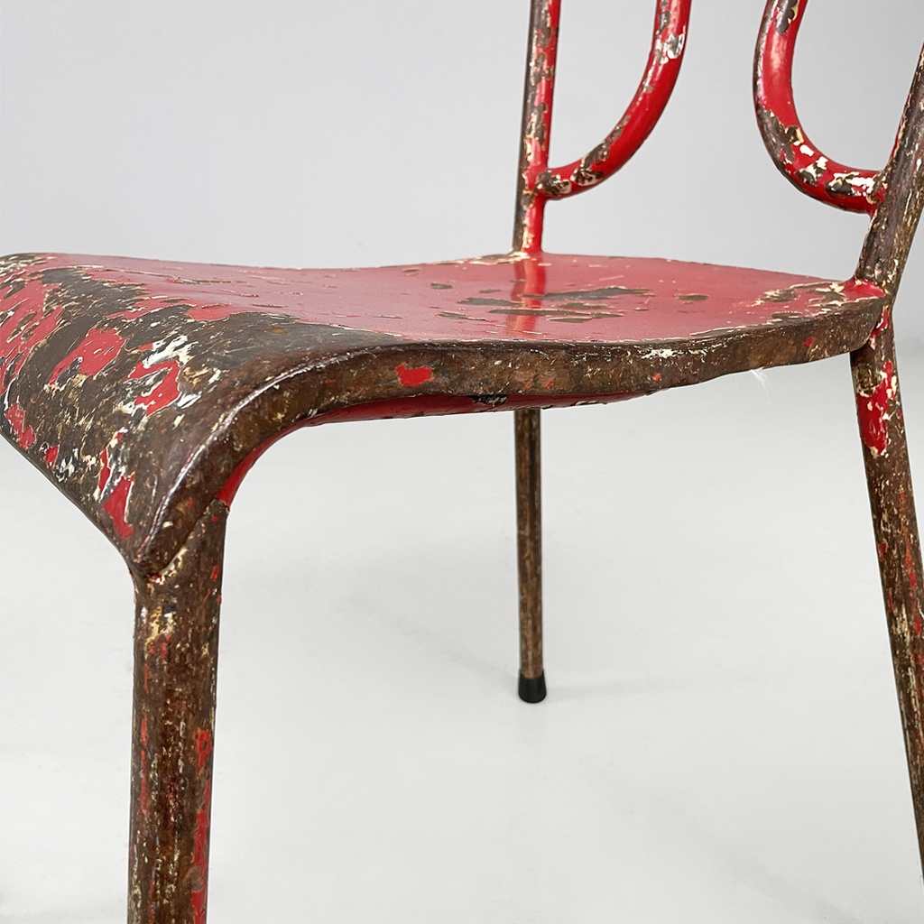 Sedie in metallo rosso, 1940 ca.