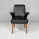 Poltrone in pelle nera e legno, 1960 ca.
