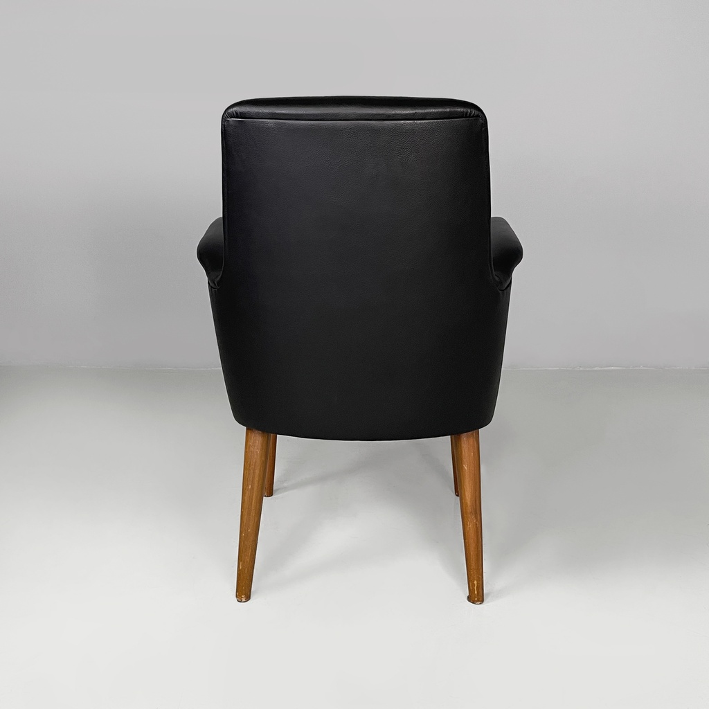Poltrone in pelle nera e legno, 1960 ca.