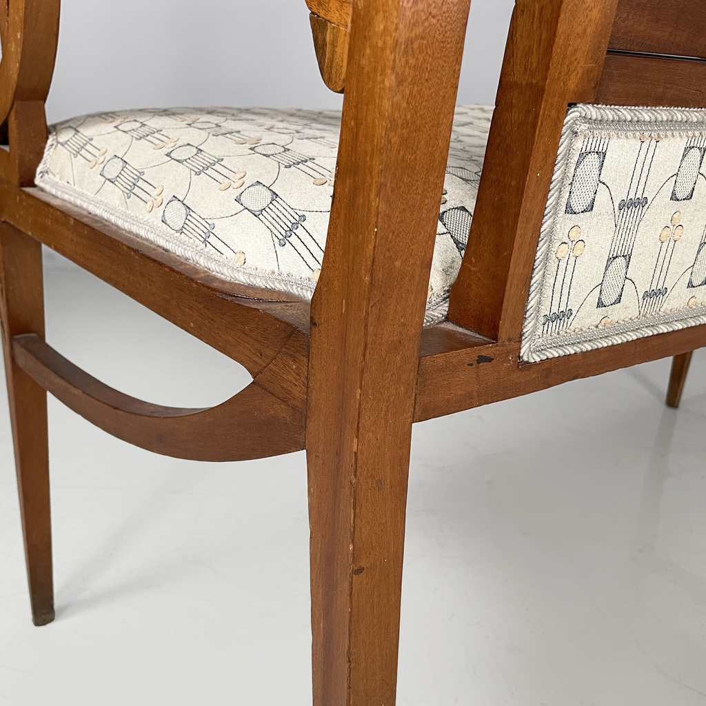 Panca in tessuto e legno, 1930 ca.