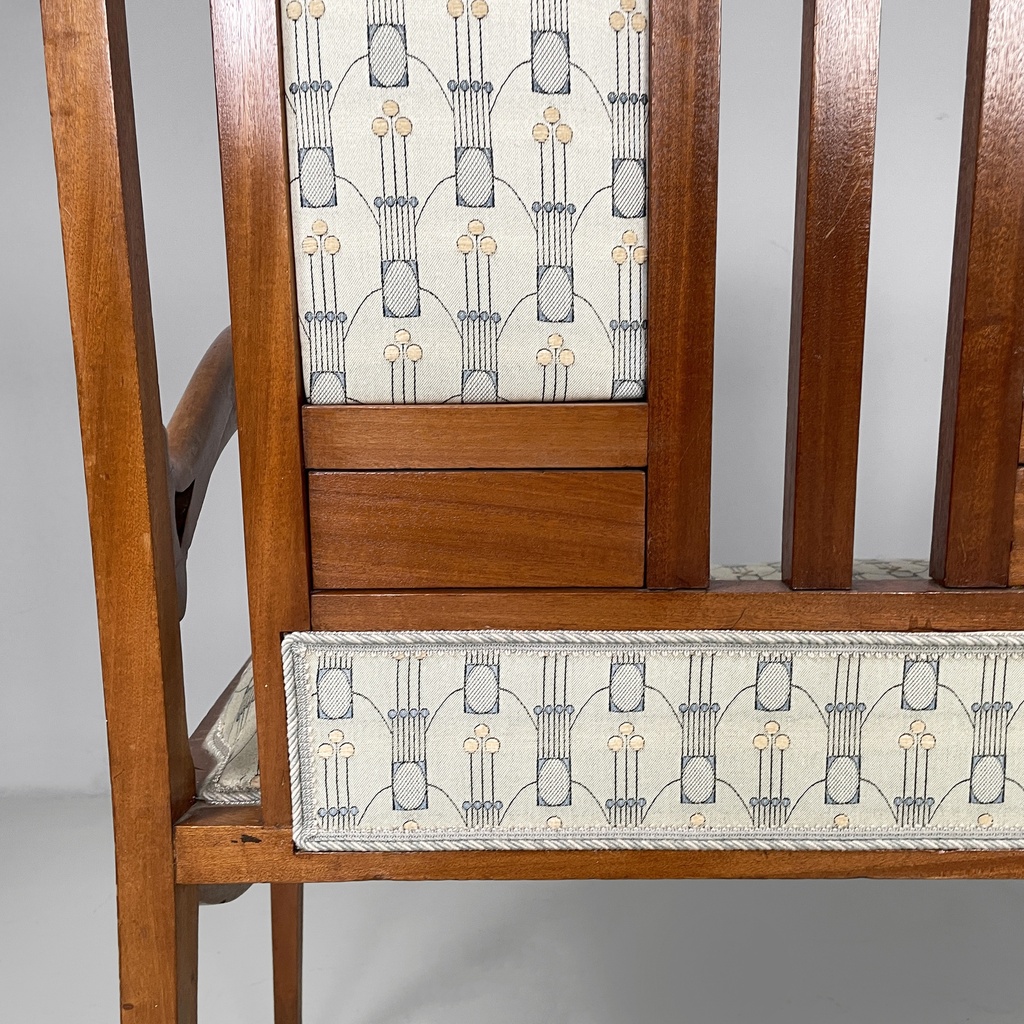 Panca in tessuto e legno, 1930 ca.