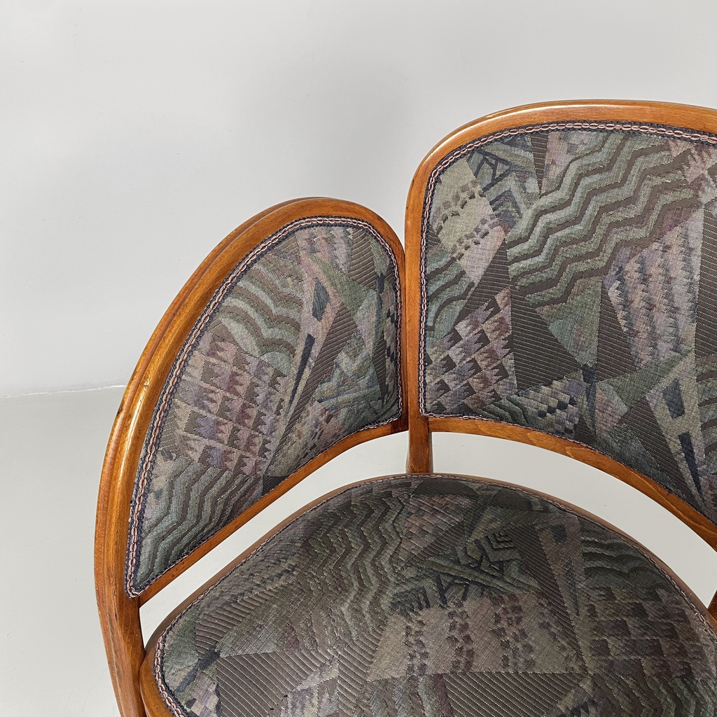 Sedia in legno e tessuto a fantasia, 1930 ca.